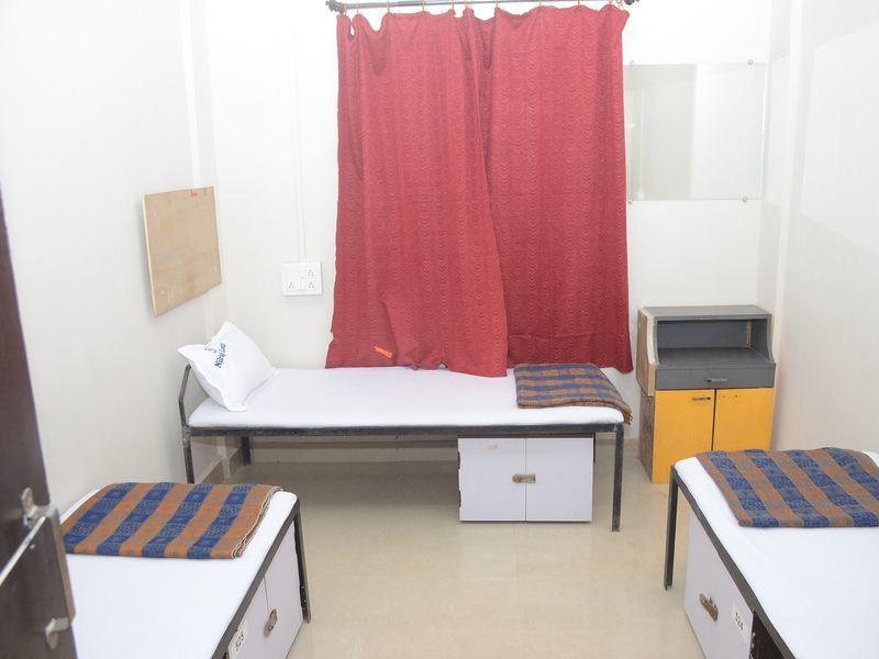 Nilraj Lodge Ratnāgiri Esterno foto