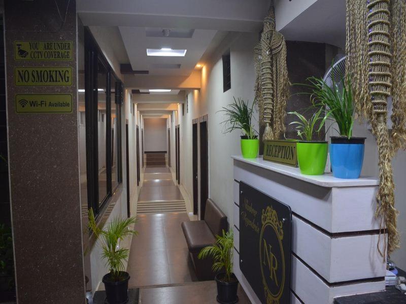 Nilraj Lodge Ratnāgiri Esterno foto