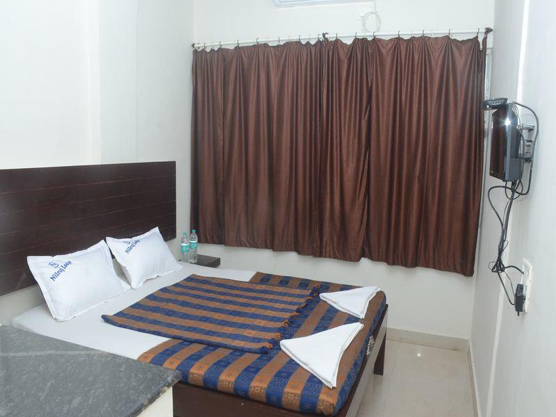 Nilraj Lodge Ratnāgiri Esterno foto